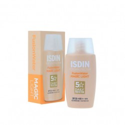 Isdin fotoprotector fusion water magic color light spf50 50ml-Farmacia Olmos